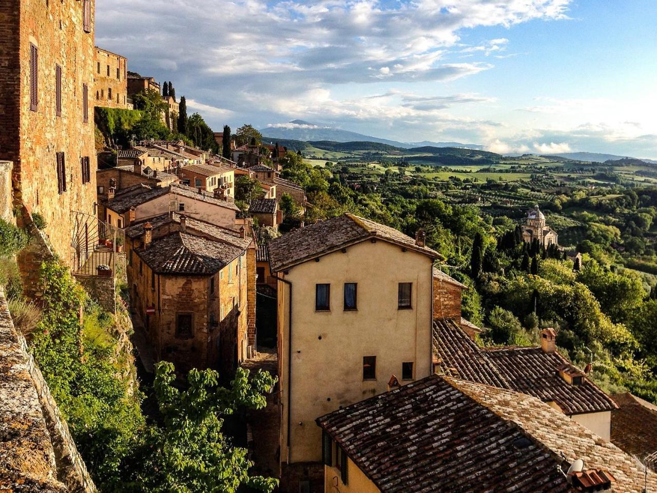 Il Cuore di Chiusi - Abitazione nel centro storico Esterno foto