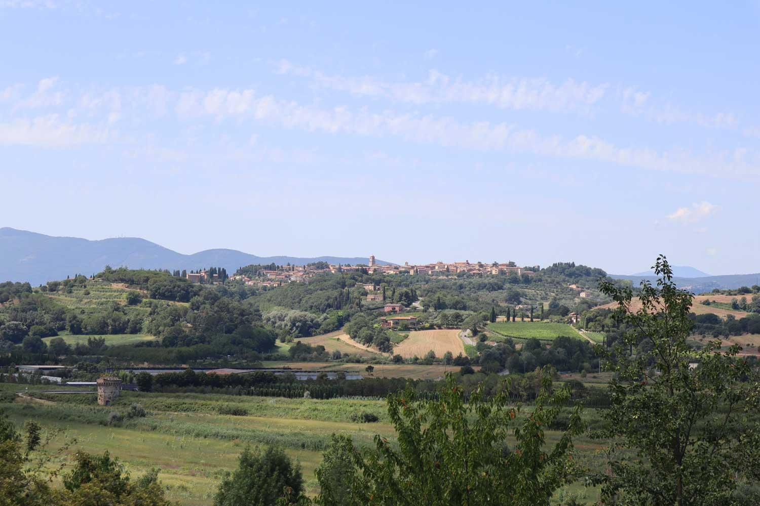 Il Cuore di Chiusi - Abitazione nel centro storico Esterno foto